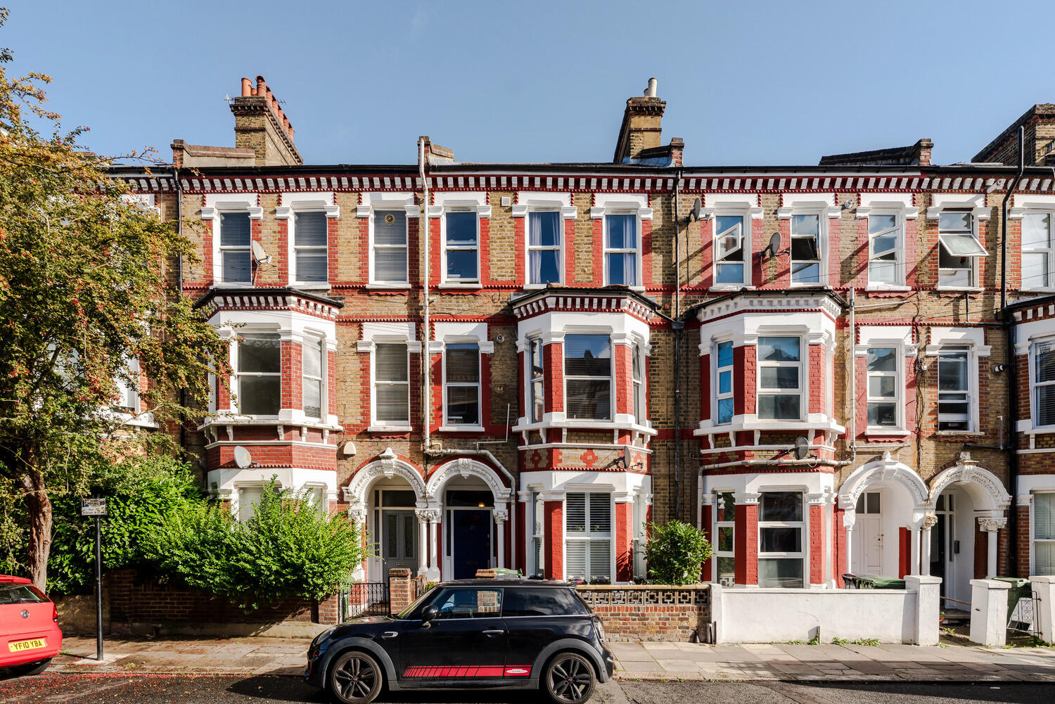 Tremadoc Road - Image 2